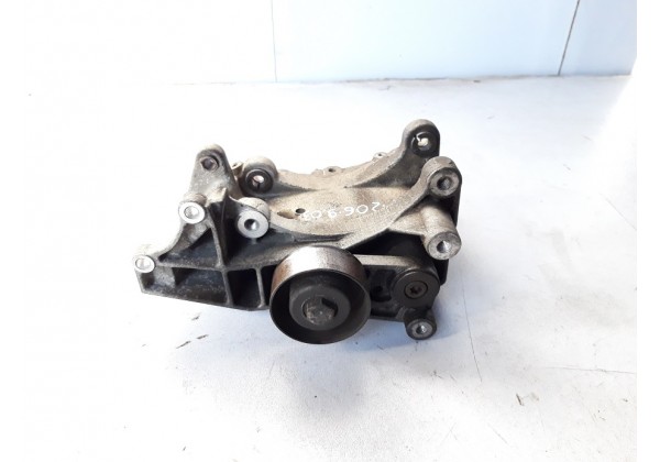 Кронштейн генератора Peugeot, Citroen, 206, Xsara, 1.4, 1.6, 9636257580